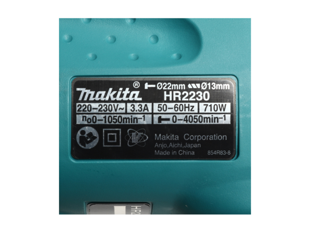 MAKITA สว่านโรตารี่ไฟฟ้า ขนาด 22 มม. (7/8 นิ้ว) กำลังไฟ 710 วัตต์ รุ่น HR-2230