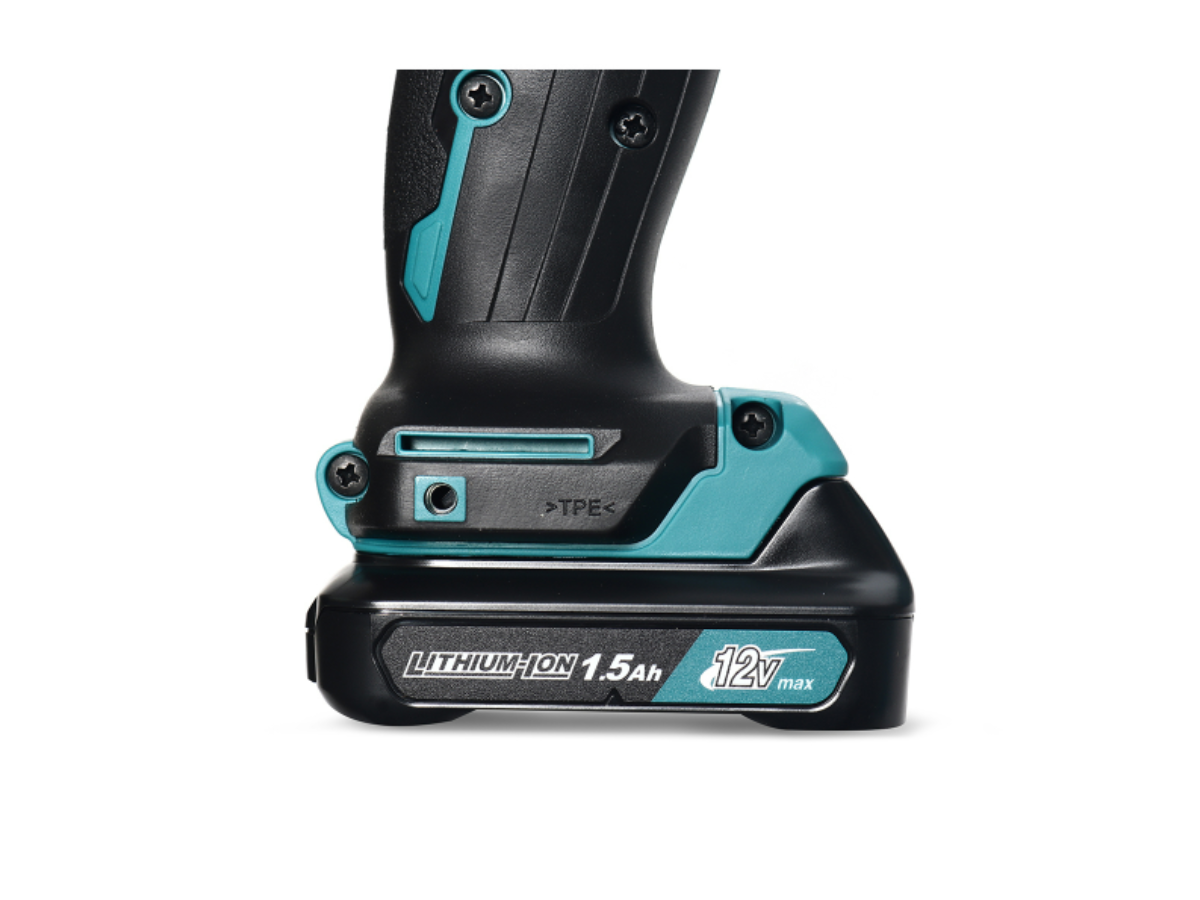 MAKITA สว่านไขควงไร้สาย 12 โวลต์ ขนาด 1/4 นิ้ว รุ่น DF033DWYE แรงบิดหมุน 28 นิวตันเมตร รวมแบตเตอรี่และแท่นชาร์จ