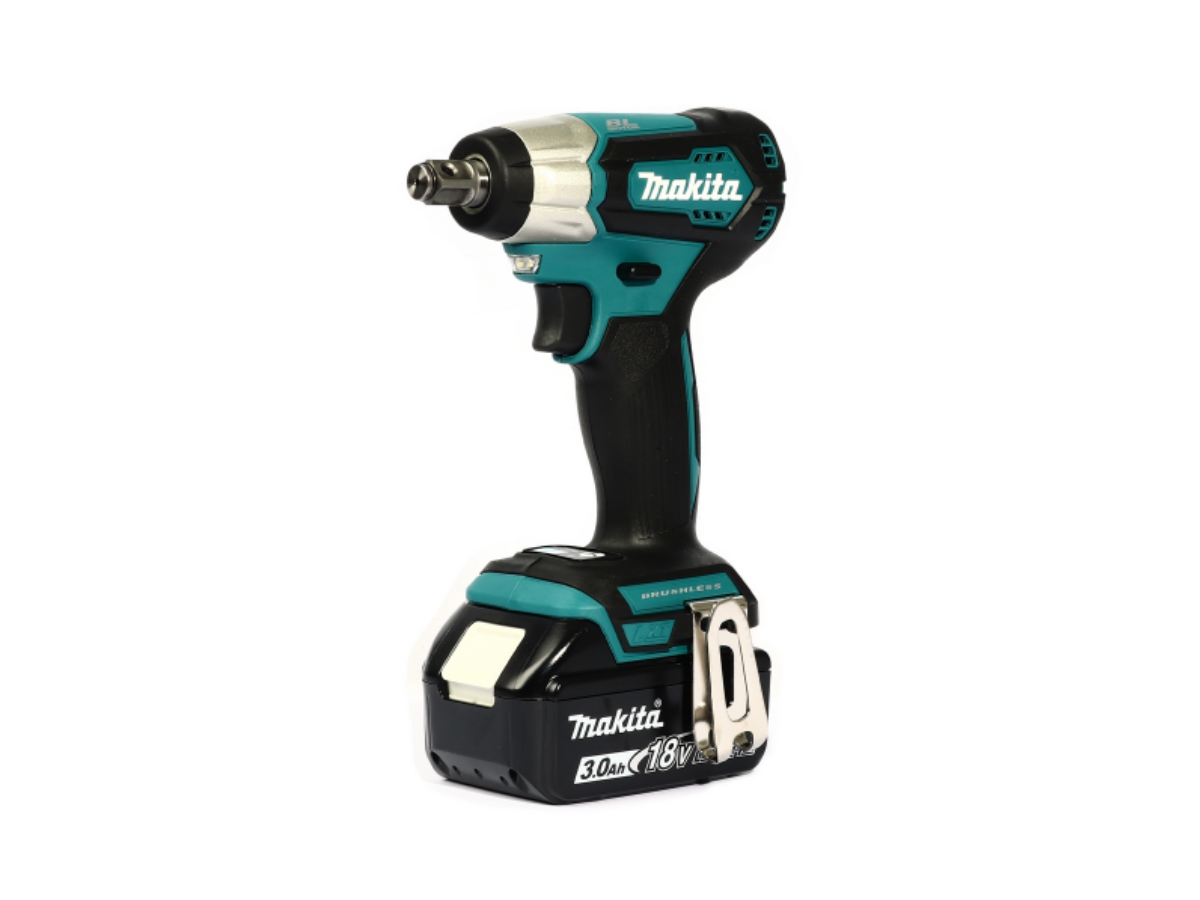 MAKITA เครื่องขันบล๊อกไร้สาย 18 โวลต์ 1/2 นิ้ว รุ่น DTW181RFE