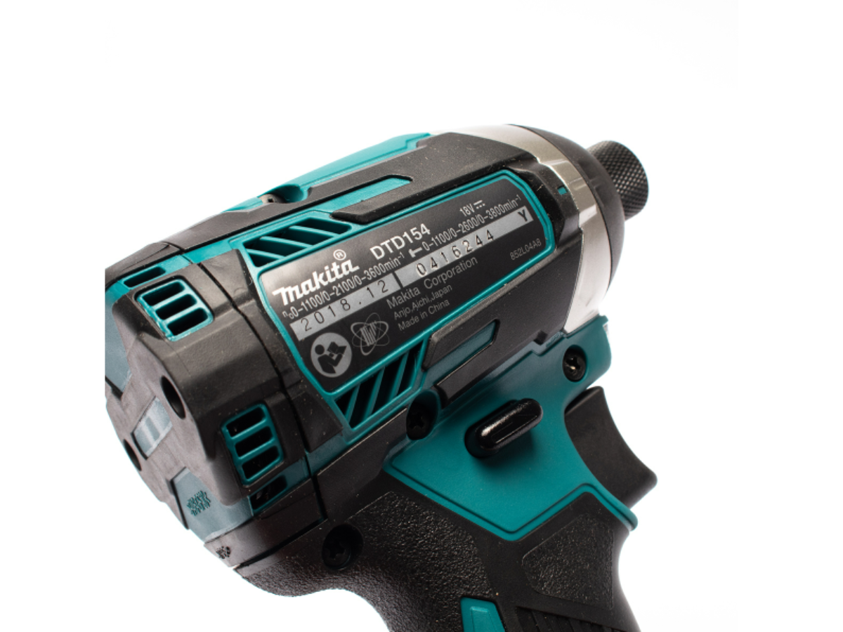 MAKITA สว่านไขควงกระแทกไร้สาย 18 โวลต์ 1/4 นิ้ว รุ่น DTD154Z แรงบิดสูงสุด 175 นิวตันเมตร ไม่รวมแบตเตอรี่-แท่นชาร์จ