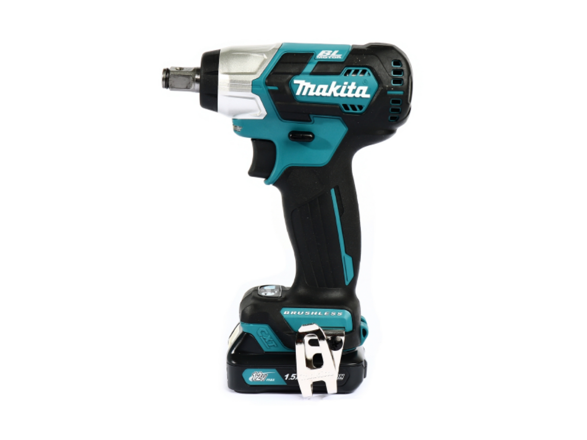 MAKITA เครื่องขันบล๊อกไร้สาย 12 โวลต์ 1/2 นิ้ว รุ่น TW161DWYE แรงบิดสูงสุด 165 นิวตันเมตร รวมแบตเตอรี่และแท่นชาร์จ 