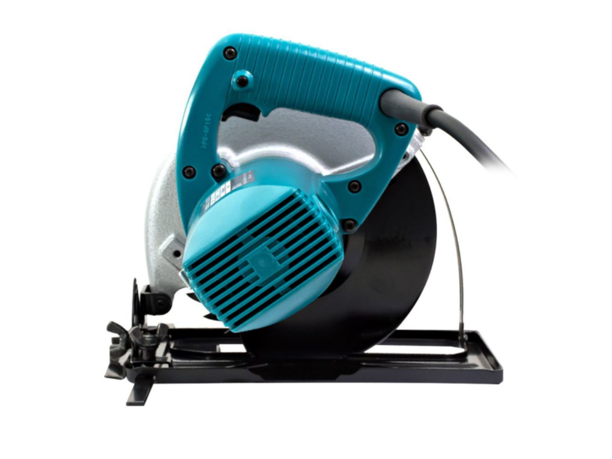 MAKITA เลื่อยวงเดือน ขนาด 7-1/8 นิ้ว (180 มม.) กำลังไฟ 900 วัตต์ รุ่น 5800NB