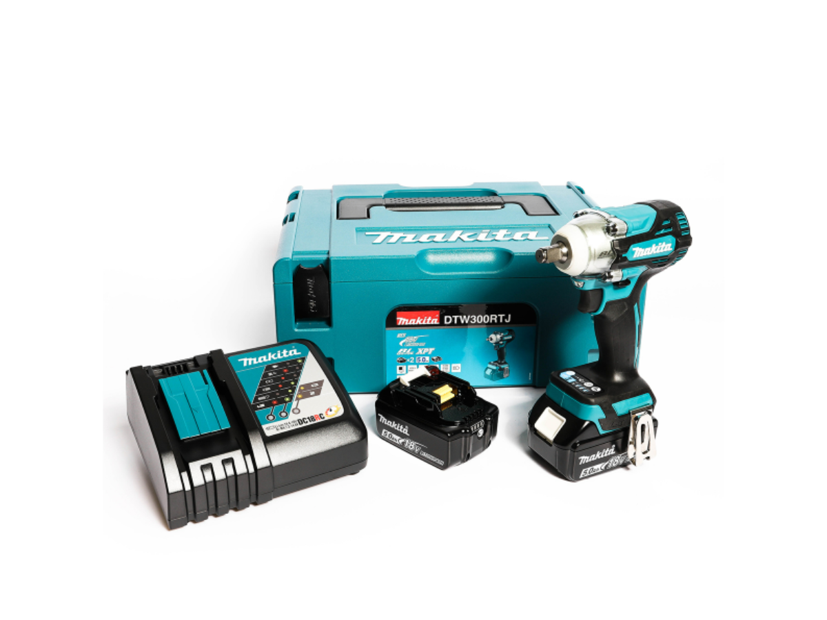 MAKITA เครื่องขันบล๊อกไร้สาย 18 โวลต์ 1/2 นิ้ว รุ่น DTW300RTJ แรงบิดสูงสุด 330 นิวตันเมตร 