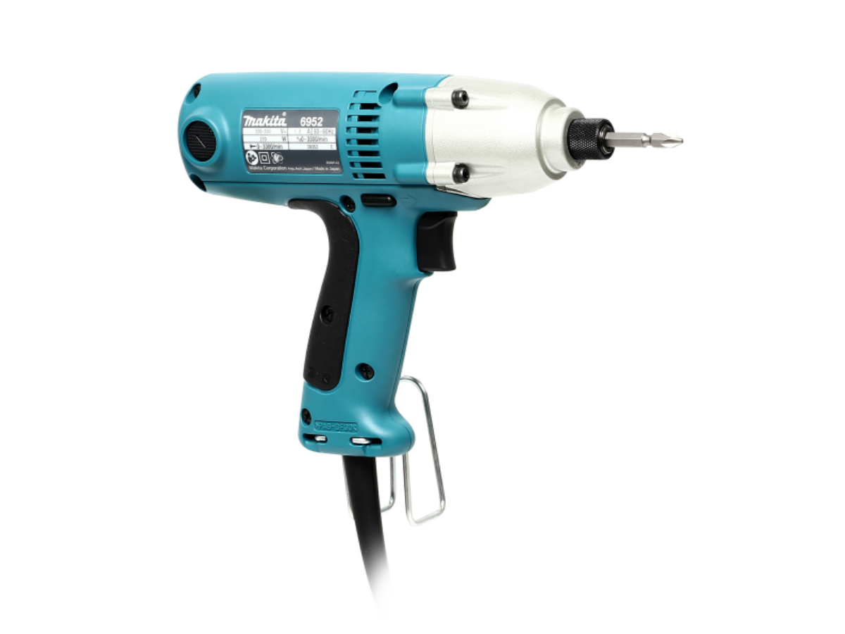 MAKITA ไขควงกระแทกไฟฟ้า กำลังไฟ 270 วัตต์ รุ่น 6952