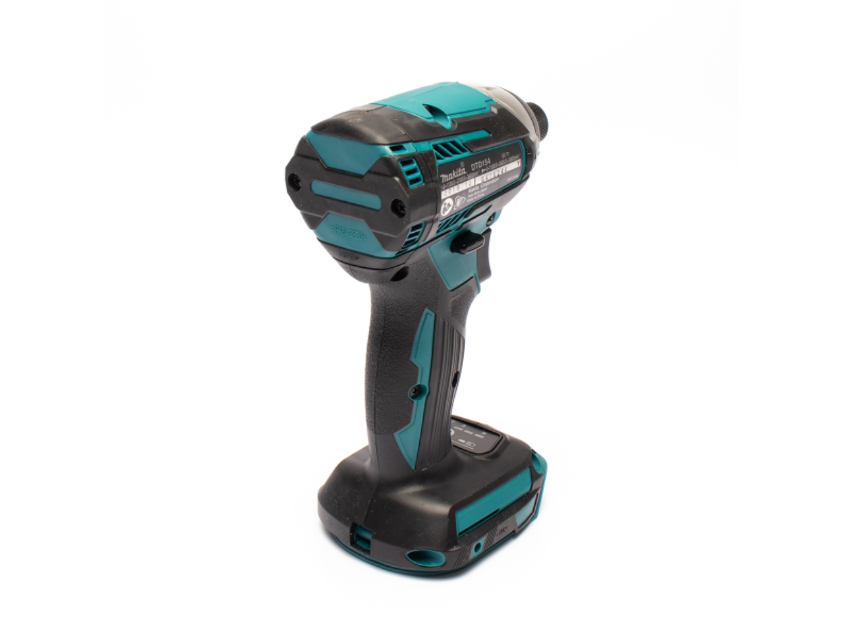 MAKITA สว่านไขควงกระแทกไร้สาย 18 โวลต์ 1/4 นิ้ว รุ่น DTD154Z แรงบิดสูงสุด 175 นิวตันเมตร ไม่รวมแบตเตอรี่-แท่นชาร์จ