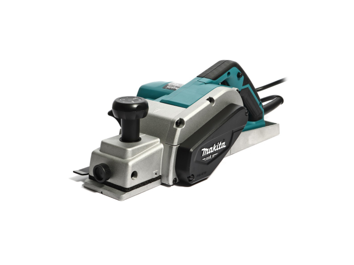 MAKITA กบไสไม้ไฟฟ้า ขนาด 3-1/4 นิ้ว (82 มม.) กำลังไฟ 750 วัตต์ รุ่น M1100KX1B