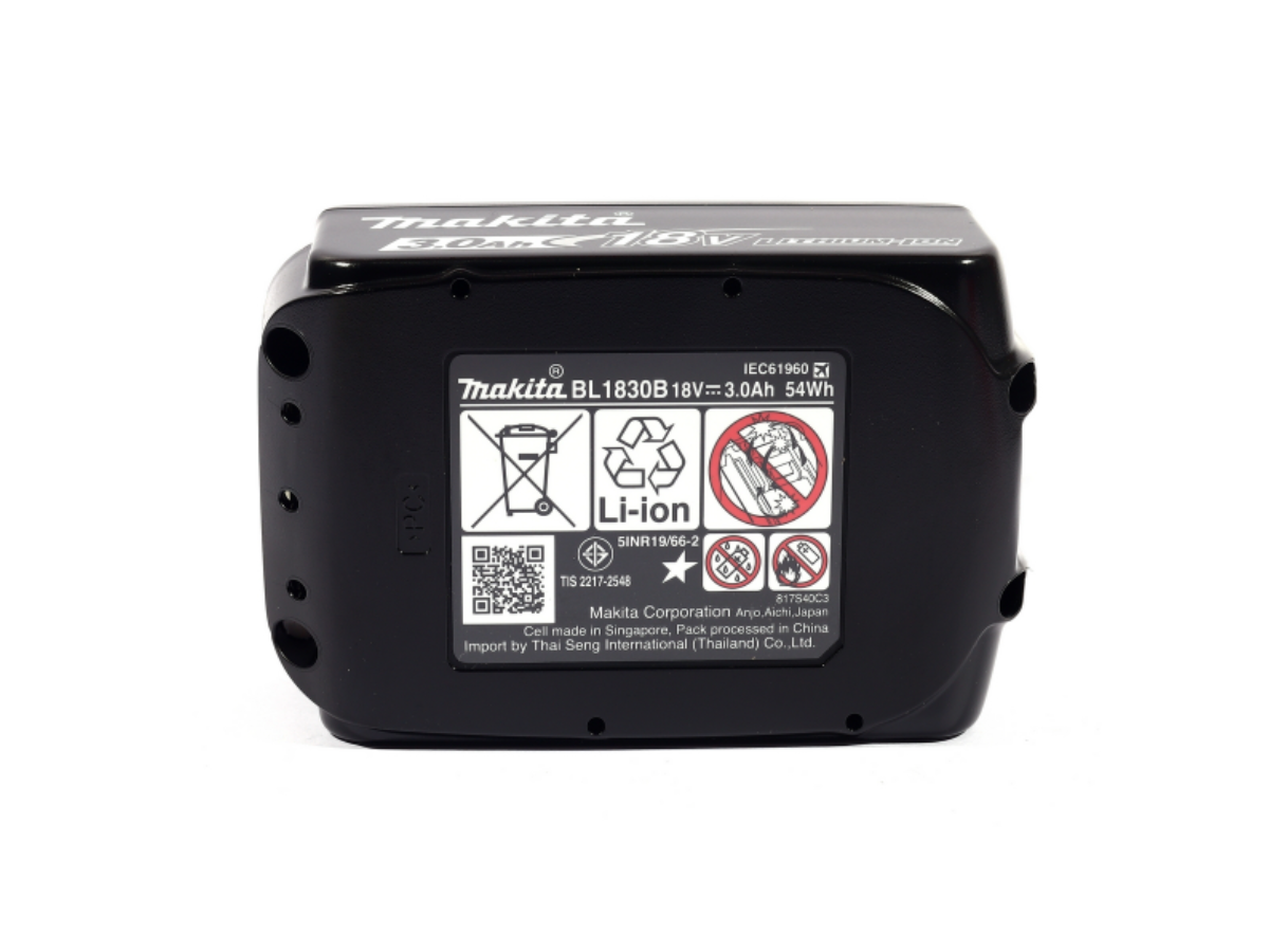 MAKITA แบตเตอรี่ ลิเธียมไอออน 18 โวลต์ 3.0 แอมป์ รุ่น BL1830B