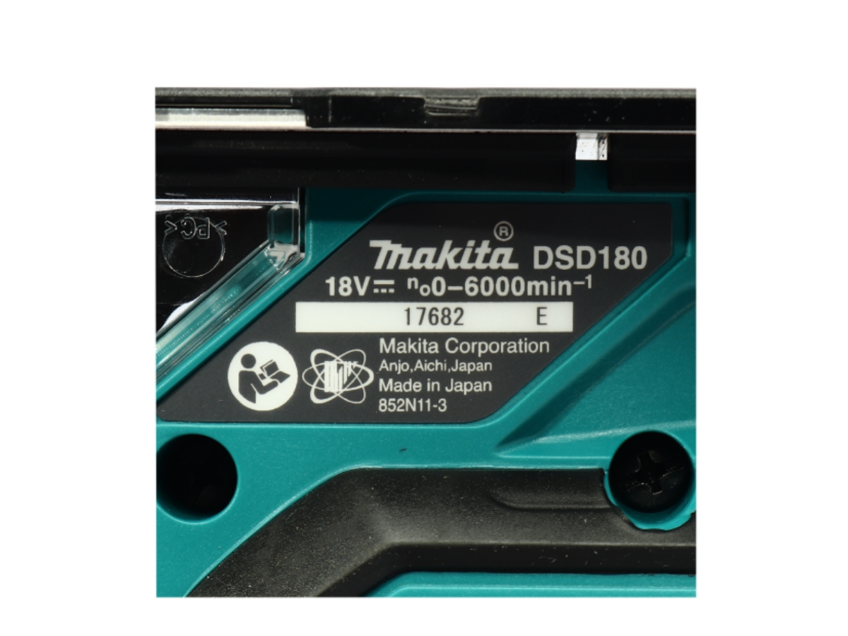 MAKITA เลื่อยวงเดือนตัดตามราง 36 โวลต์ ขนาด 6 นิ้ว รุ่น DSP601Z ความเร็วรอบตัวเปล่า 6,300 รอบ/นาที ไม่รวมแบตเตอรี่-แท่นชาร์จ