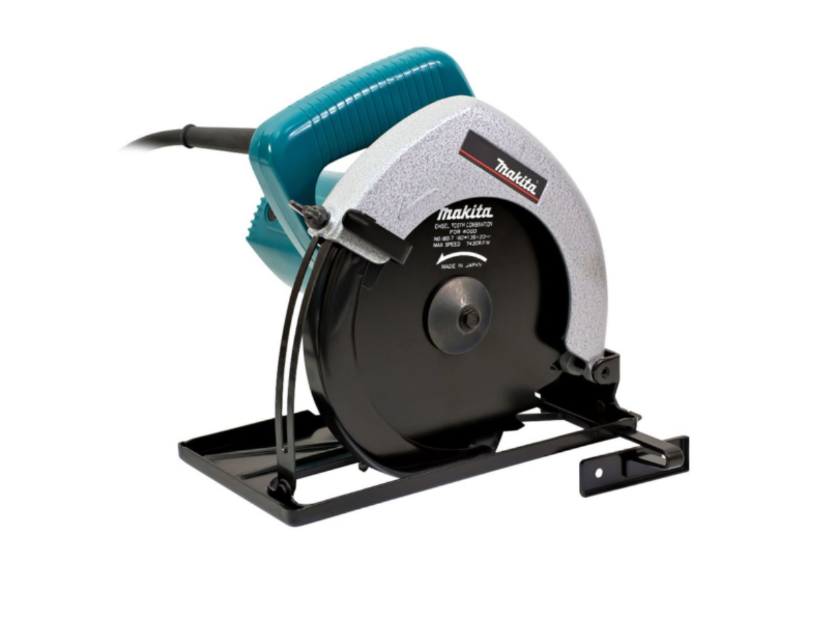 MAKITA เลื่อยวงเดือน ขนาด 7-1/8 นิ้ว (180 มม.) กำลังไฟ 900 วัตต์ รุ่น 5800NB