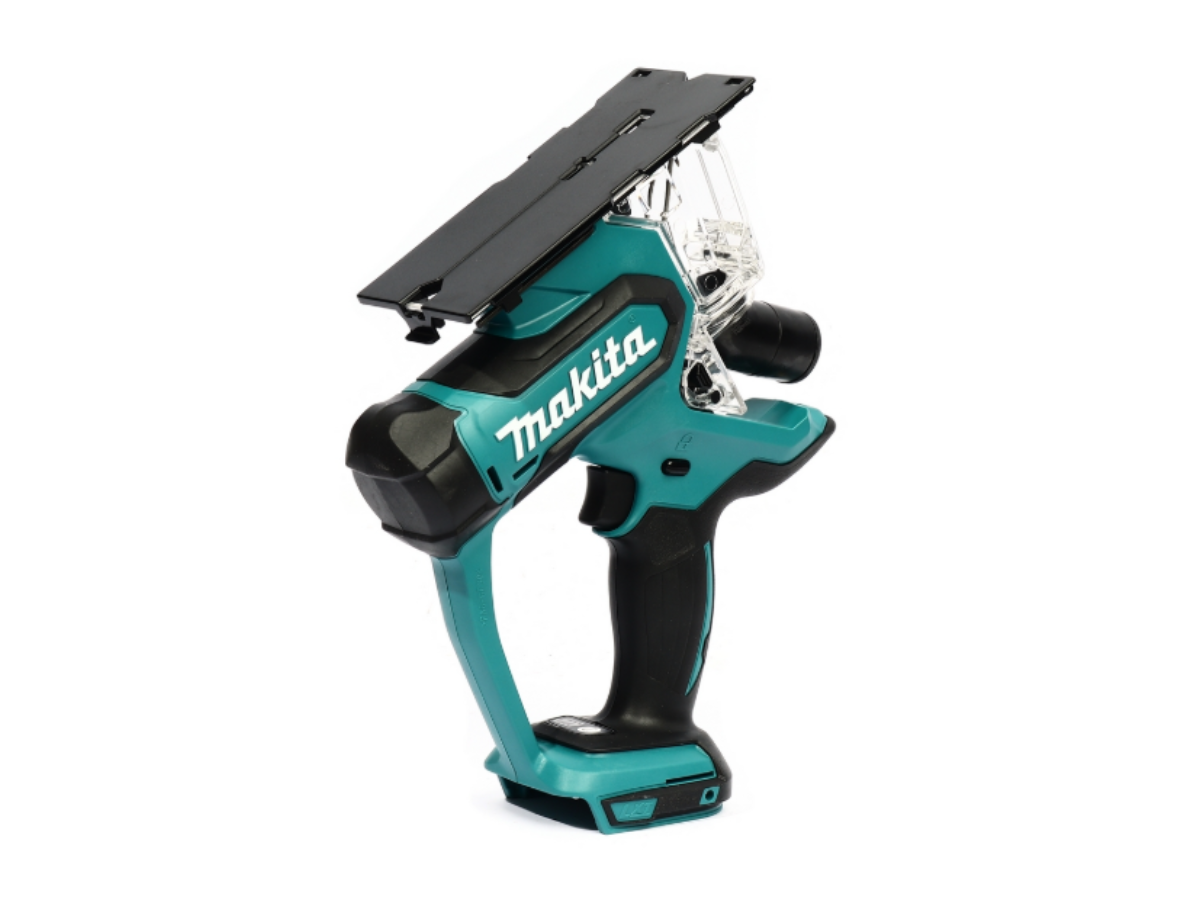 MAKITA เลื่อยวงเดือนตัดตามราง 36 โวลต์ ขนาด 6 นิ้ว รุ่น DSP601Z ความเร็วรอบตัวเปล่า 6,300 รอบ/นาที ไม่รวมแบตเตอรี่-แท่นชาร์จ