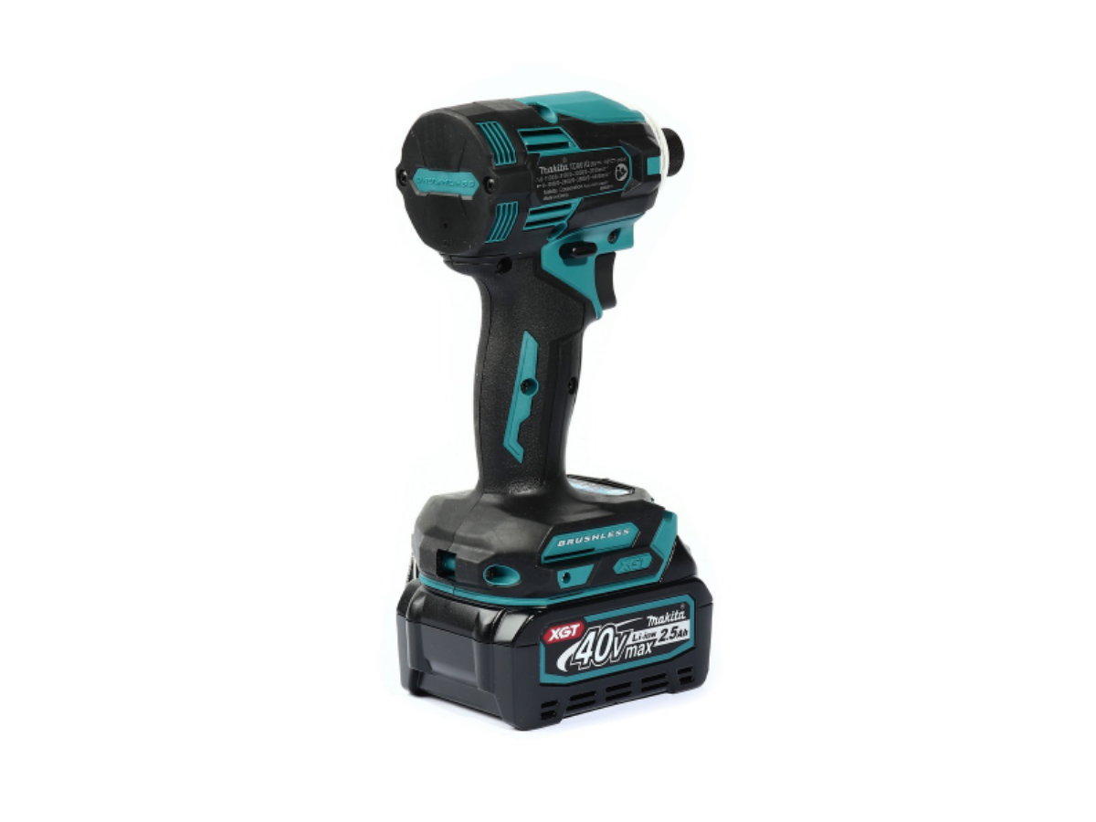 MAKITA สว่านไขควงกระแทกไร้สาย 40 โวลต์ 1/4 นิ้ว รุ่น TD001GD101 แรงบิดสูงสุด 220 นิวตันเมตร รวมแบตเตอรี่และแท่นชาร์จ