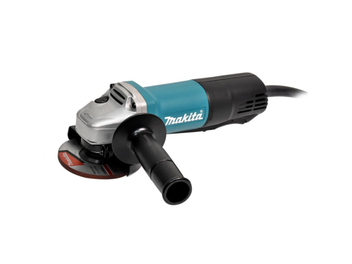 MAKITA เครื่องเจียรไฟฟ้า ขนาด 4 นิ้ว กำลังไฟ 840 วัตต์ รุ่น 9556HP
